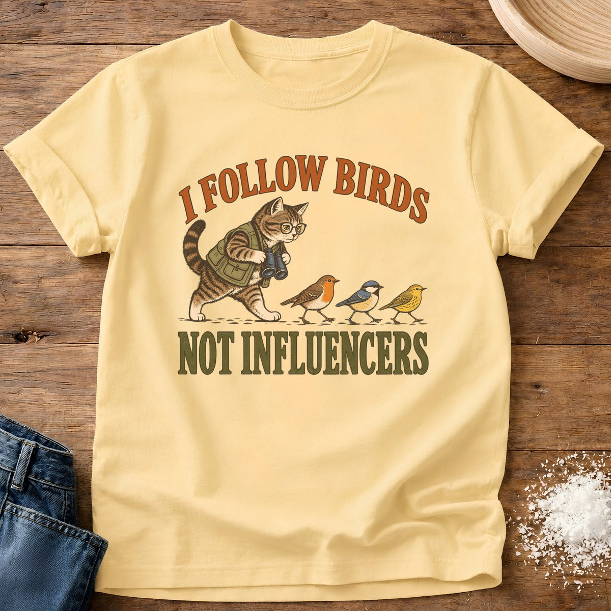 Knead More Fun Follow Birds graphic t-shirt in Butter