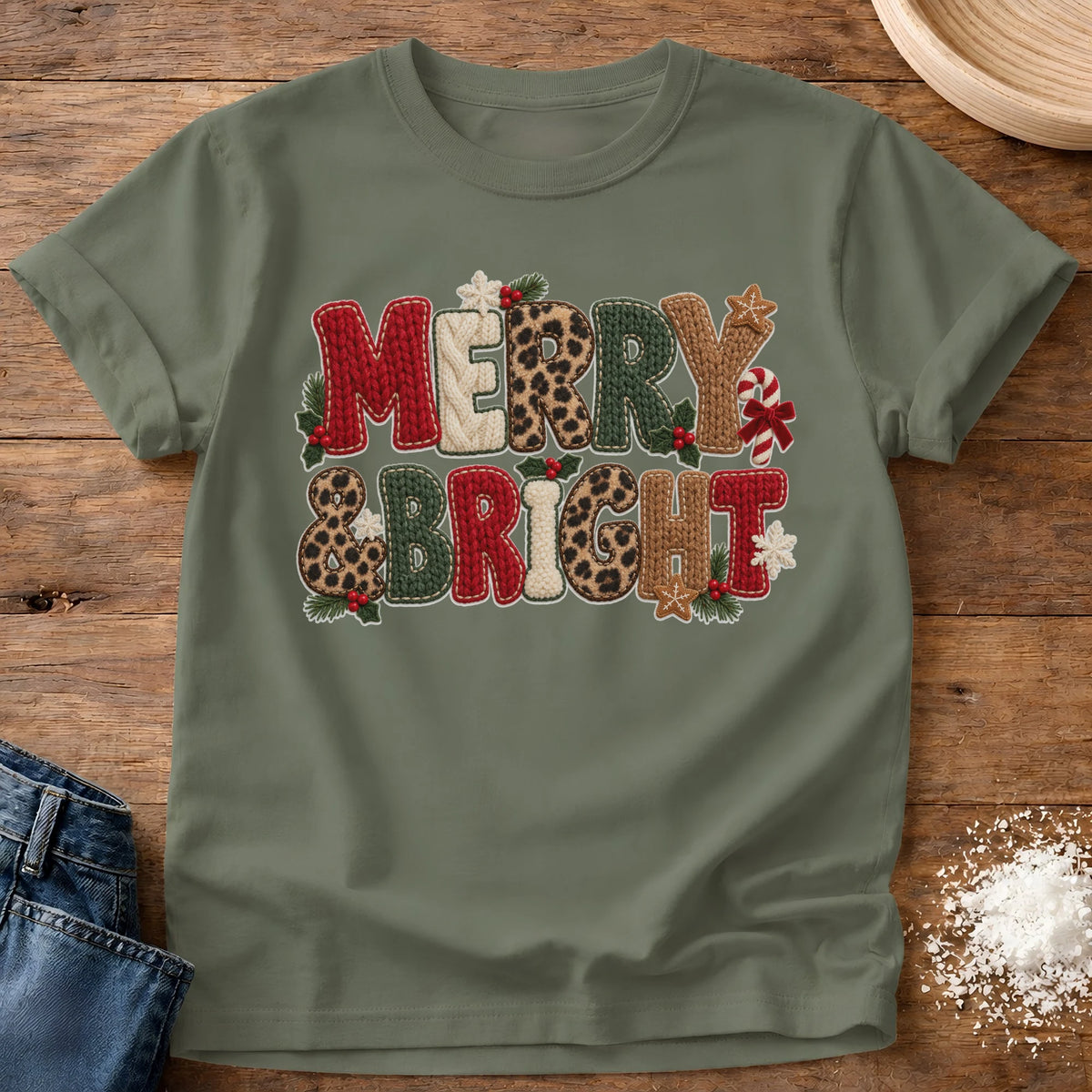 Knead More Fun Merry Bright graphic t-shirt in Moss